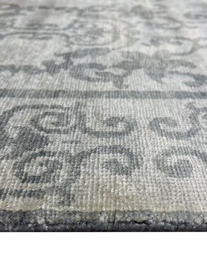 Grey and Grey Pure Silk Handknotted Area Rug 5.11x8.9ft 180x267Cms